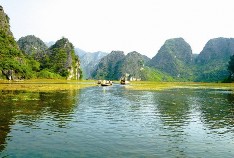 Đỉnh núi Bachon Tuyến du lịch Hang Bóng Kẽm Trăm Hang Bóng Khu Đầm Vân Long 2