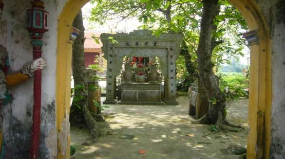 Đền đá Kinh Sơn công trình kiến trúc nghệ thuật độc đáo Làng nghề dệt 6