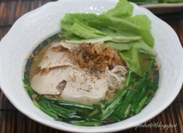 Hình 21 Hủ tíu gõ Hình 22 Bánh xèo Hình 23 Bột chiên Hình 24 Bánh hẹ Hình 25 22