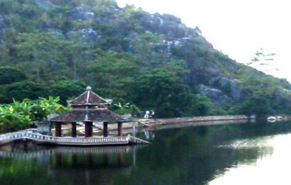 Danh thắng Bát Cảnh Sơn Chùa Tiên Ông khu danh thắng Bát Cảnh Sơn 1 Đền Trúc 4