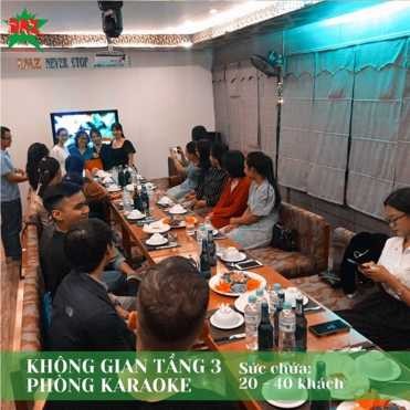 Nguồn Website DMZ Bar Xét về yếu tố trang phục trang phục nhân viên quán Bar 6