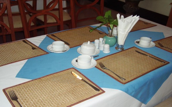 Một số phòng họp của khách sạn Sài Gòn Hạ Long Phòng nghỉ của khách sạn 6