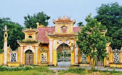 Chùa Đại Trà Tượng thờ tại chùa Chùa Nhân Trai 5 pho tượng kì lạ 1 tượng 5