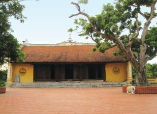 Chùa Văn Hoà Tượng gian thờ bia đá chùa Văn Hoà Chùa Trà Phương 13