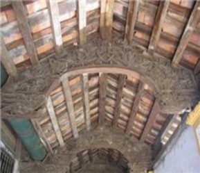 Bộ mái nhà cổ ở làng Lim – Bắc Ninh Bàn thờ tổ tiên của người dân làng 2