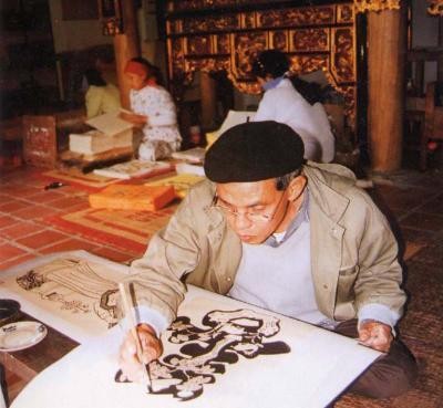 Sinh hoạt trong ngôi nhà truyền thống của người dân làng Mái – Bắc Ninh Trang 6