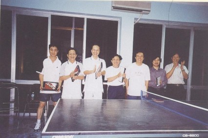 Hình 6 Hội thi bóng bàn tại Công ty Tem Hình 7 Lễ tổng kết đề tài nghiên 5