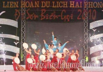 Đặc biệt vào ngày 30 4 hàng năm Đồ Sơn đều tổ chức khai mạc mùa du lịch 2