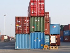 Hình 1 8 Lưu giữ hàng hóa chất ngoài trời lưu huỳnh rời Hình 1 9 Lưu giữ 5