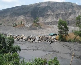 Hình 1 6 Xói lở các tầng thải từ mức 200÷ 60 m gây bồi lấp mặt bằng 58 1