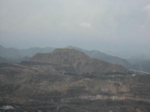 Hình 1 8 Bãi thải Bàng Nâu khu vực mỏ Cao Sơn đổ thải 1 3 3 3 Bãi thải Đông 4