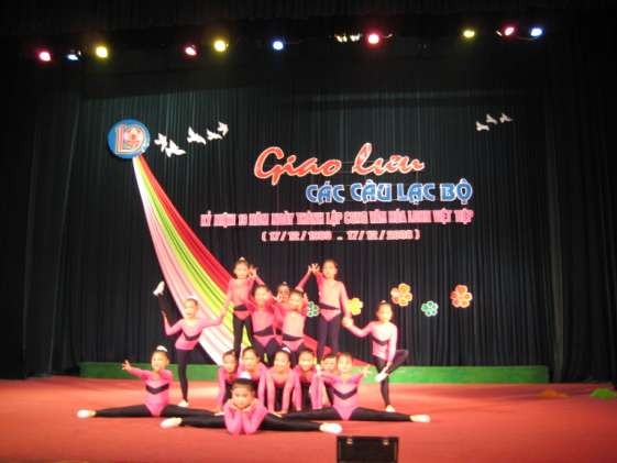 CLB múa thiếu nhi CLB ca nhạc dân gian truyền thống Vui Tết trung thu 3