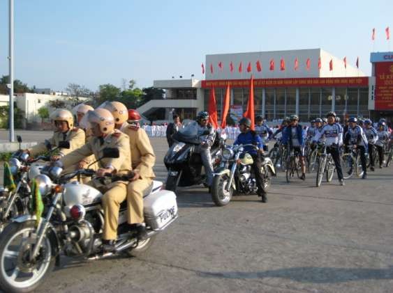 CLB xe đạp thể thao du lịch CLB Thái Cực Hoa Phượng Đỏ CLB nhiếp ảnh Triển 3