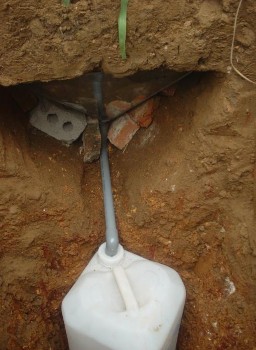 Điểm bố trí Lizimet Hệ thống Lizimet Hình 3 10 Phễu hứng dịch rửa trôi Lấy 4