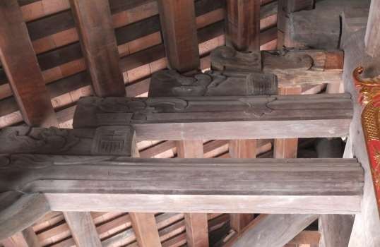 Bản ảnh số 100 Kết cấu và trang trí cốn phía trước gian cạnh đình Thanh Am 20