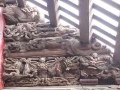 Bản ảnh số 57 Trang trí trên cốn gian giữa đình Tình Quang Đề tài rồng ổ 9