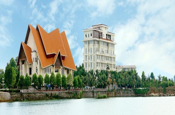 Hình 1 Công ty CP tập đoàn Sông Hồng Thủ Đô Hình 2 Trung tâm hội nghị Nhà 1