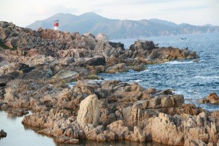 Hình 3 2 Cảnh quan khu vực gành Đèn gành Đá Đĩa ảnh Nguyễn Hữu Xuân 3 2