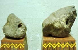 Cặp Kèn đá Tuy An Tường đá thôn Phú Hạnh Tuy An Báo Cảnh sát toàn cầu ngày 9