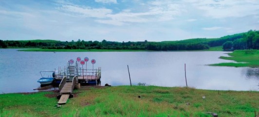 Hình 2 1 Hồ Long Vân trên cao nguyên Vân Hòa ảnh Nguyễn Thị Ngạn 2 2 5 Các 7