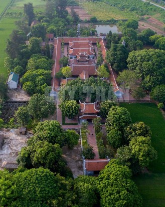 Nhr chùa Bút Tháp nhìn từ trên cao ảnh Trần Quý 4