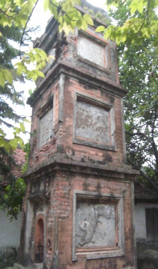 Hệ thống tháp Hệ thống tháp Các bức chạm khắc 8