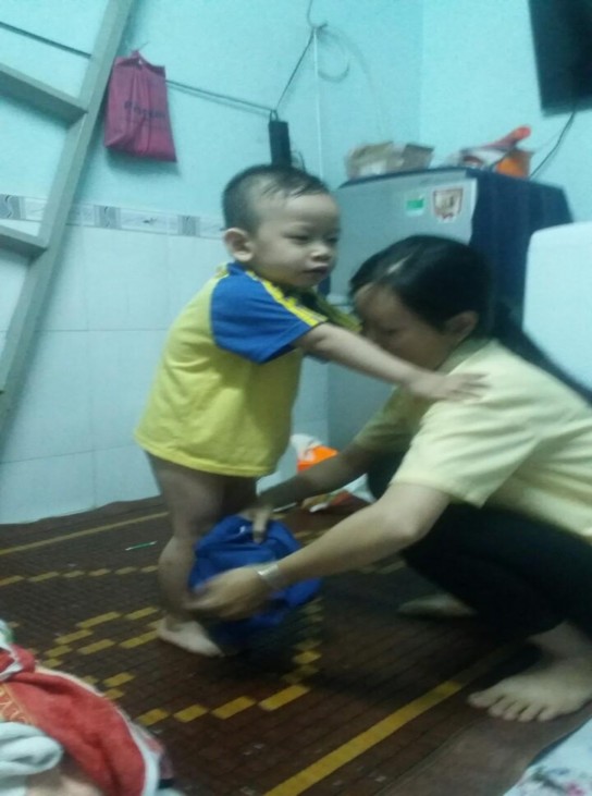 Bà mẹ đơn thân THL công nhân công ty Hài Mỹ Bà mẹ đơn thân TL công nhân công 6