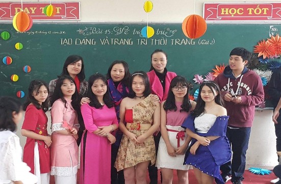 2 6 Cô giáo Đinh Thu Phương và sản phẩm thiết kế thời trang Trường THCS Ngô 6