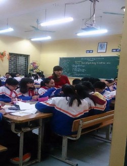 3 4 Sử dụng phương pháp đàm thoại gợi mở trong tiết học tạo dáng và trang 10