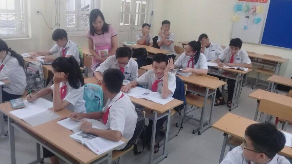 2 12 Giờ học mỹ thuật ở Trường THCS Đoàn Kết Nguồn Tác giả chụp tháng 6