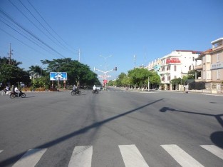 Hình 4 4 Đoạn 2 đường Trần Thái Tông Nguồn Tác giả Hình4 3 Đoạn 1 1