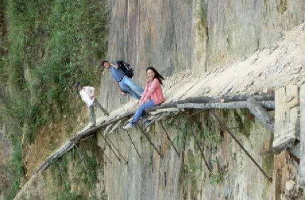 Cây cầu chống bằng Xà beng ở Phình Hồ Trạm Tấu – Yên Bái 14