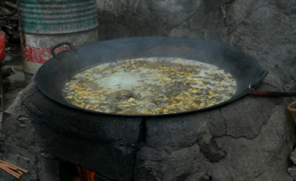 Thắng cố Món ăn truyền thống của dân tộc Mông Ảnh tác giả chụp cùng gia 6