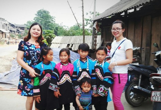 Phụ lục 4 7 Trẻ em Tu Dí trong trang phục truyền thống Phụ lục 4 8 Nghệ nhân 3