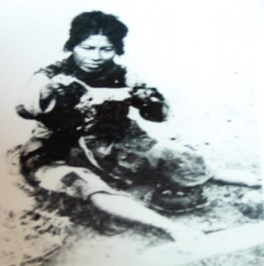 Đói quá phải ăn thịt chuột Những xác người chết đói đầy đường chưa 1