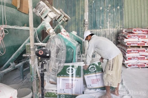 Hình 5 P Máy sản xuất bột đá từ đá phế phẩm trong quá trình sản xuất của 5