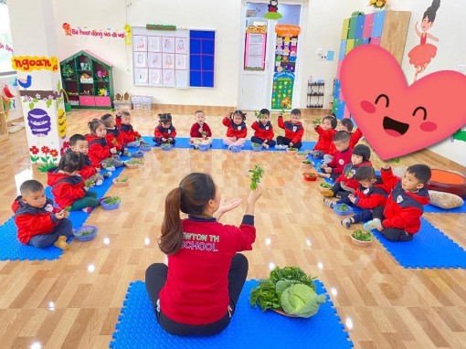 Phụ lục 8 MỘT SỐ TRÒ CHƠI NHẰM CỦNG CỐ VỐN TỪ Trò chơi 1 Chiếc túi kì 5