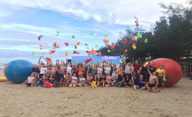Vietravel làm chương trình Team building cho khách công nhân công ty Anslog tại bãi 2