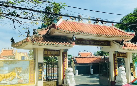 Hình 2 1 Di tích Đình Thắng Tam Lễ hội gồm 2 phần Phần lễ diễn ra các hoạt 1