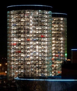 Nguồn VW Autostadt Car Tower https www pinterest ca pin 667236501016083847 lp true Hình 4