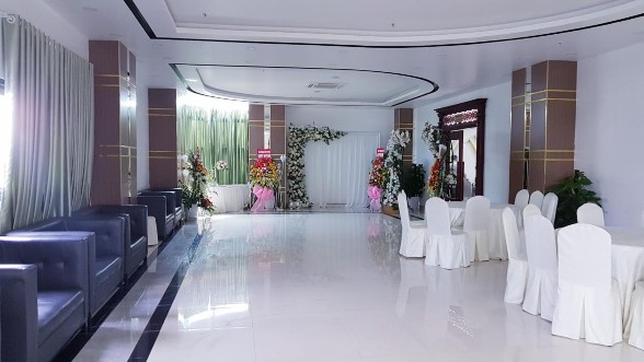 Sảnh tầng 2 Tầng 3 Sảnh tầng 3 Hội trường Amber Tầng 4 Sảnh tầng 4 Quầy bar 6