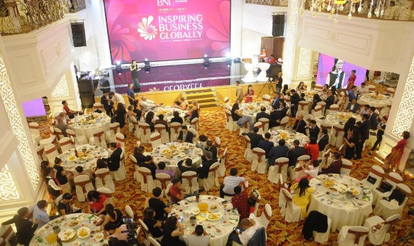 Một số hình ảnh món ăn của Trung tâm hội nghị tiệc cưới Lạc Hồng Tôm sú 1