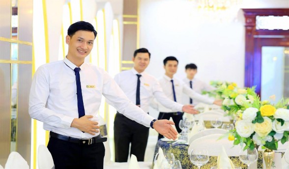 Lê kiểu Pháp Một số hình ảnh khác Trung tâm hội nghị tiệc cưới Lạc Hồng 13