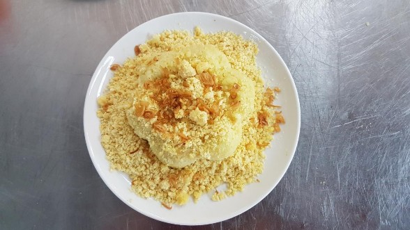 Xôi xéo mỡ hành Nộm cổ hũ dừa thịt xá xíu Soup cua Bưởi 5 roi Cá hồi phi lê 8