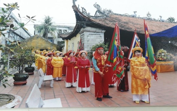 Hình ảnh Nghi thức rước tại đình An Biên trong lễ hội Hình ảnh Đoàn 2