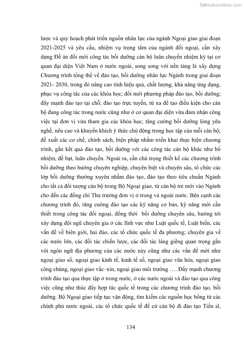 Luận án tiến sĩ chính sách công Thực hiện chính sách phát triển nhân lực ngành Ngoại giao ở Việt Nam hiện nay - 12 Trang 143