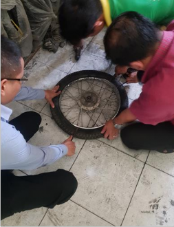 Lắp lốp lên vành để thử nghiệm Lắp lên máy để thử nghiệm lý trình tải 7