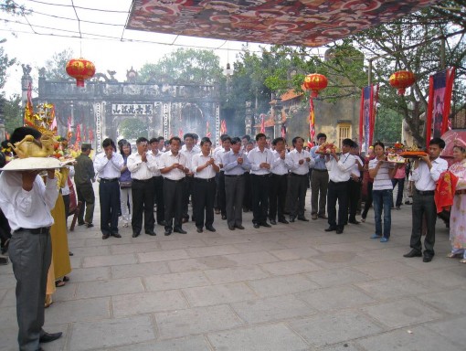 Lễ cáo yết lễ hội Kiếp Bạc 2015 Nguồn Ban Quản lý khu di tích Công Sơn 6