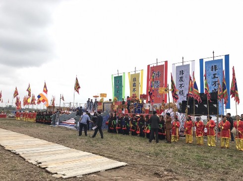 Sân khấu chính lễ hôm tổng duyệt lễ hội Tịch Điền 2015 Nguồn Tác giả 5