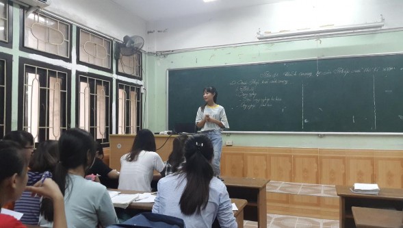 Rèn luyện kĩ năng dạy học trong các giờ học về Lí luận và PPDH Lịch sử 7